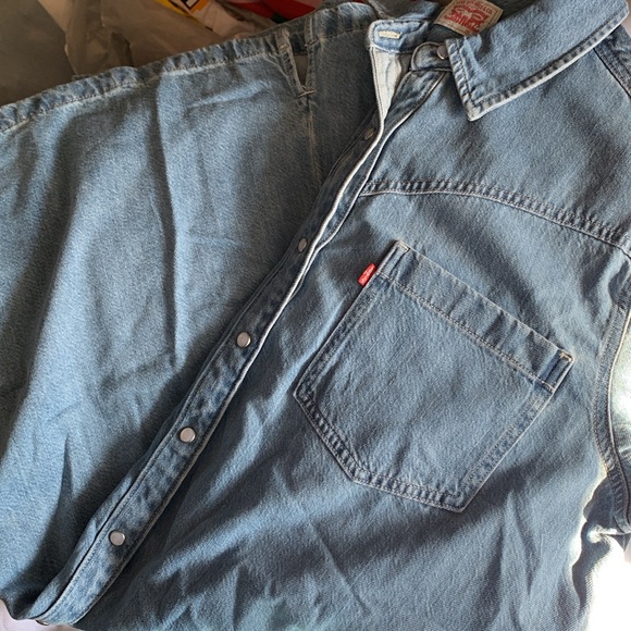 Levi's• Women's Short Sleeve Louisa Denim
Dress - Twisted Words L - Picture 6 of 7